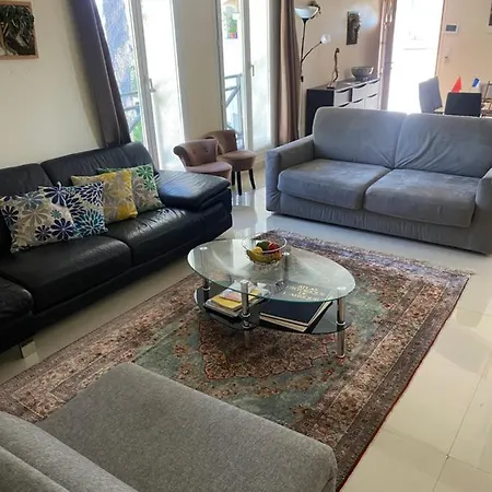 Casa Cacao Pres Et Velodrome Villa *