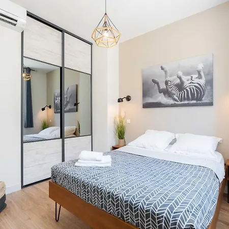 T2 ** Vieux Port ** Lumineux Apartment *