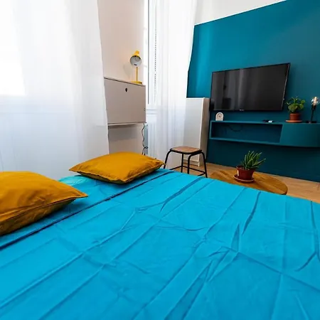 Noa : Joli Cosy Avec * Marseille
