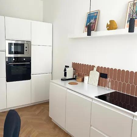 Le Sebastopol Apartment