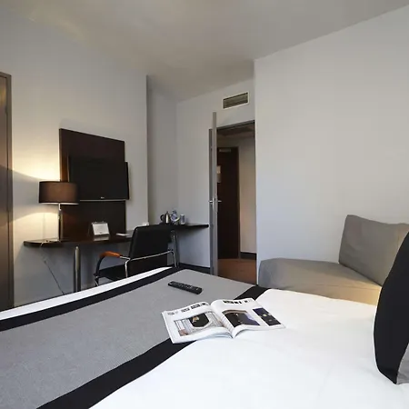 Kyriad Centre Paradis-prefecture Hotel Marseille