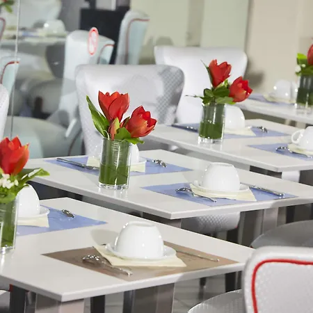 Hotel Kyriad Centre Paradis-prefecture Marseille
