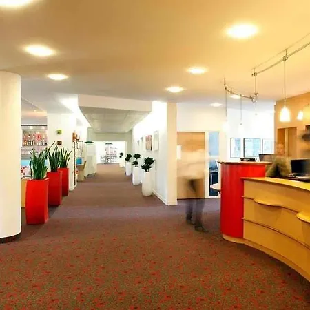 Ibis Centre Gare Saint Charles 3* Marseille