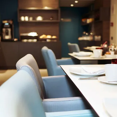 Hotel Alex &