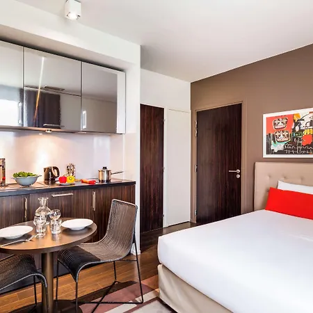 Aparthotel Adagio Timone 3*