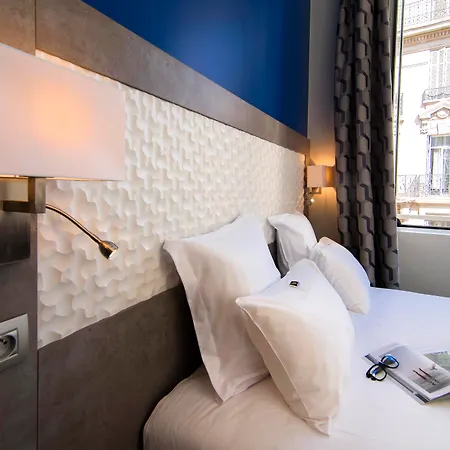 Carre Vieux Port Hotel Marseille