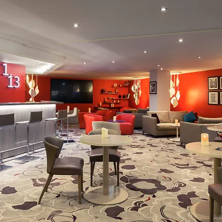 Mercure Centre Vieux Port Hotel