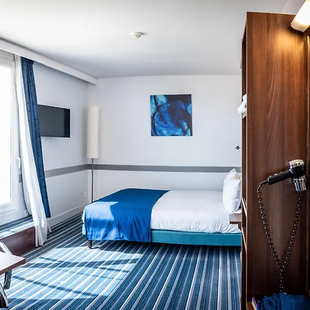 Hotel Centre Gare Saint-charles 3*
