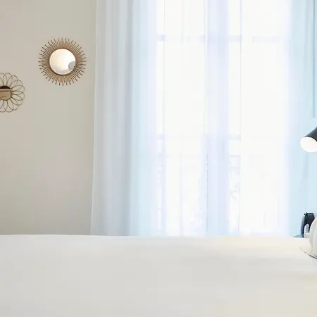 Saint Louis - Vieux Port Hotel 3*