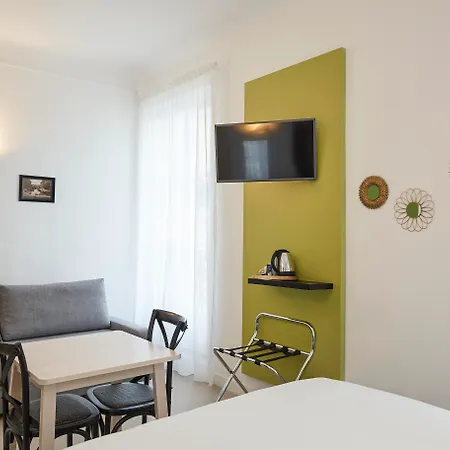 Hotel Saint Louis - Vieux Port 3*