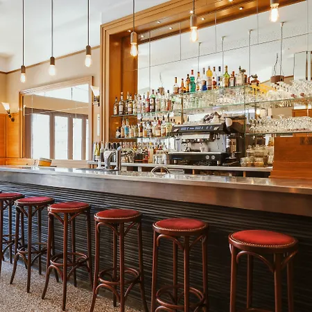 Saint Louis - Vieux Port Hotel