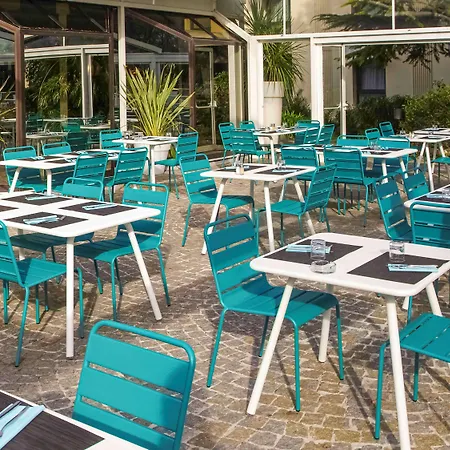 Novotel Est Porte D'aubagne Ξενοδοχείο 4*