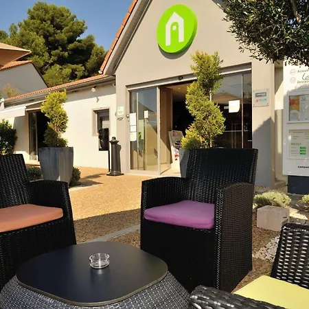 Campanile Saint Antoine 3*