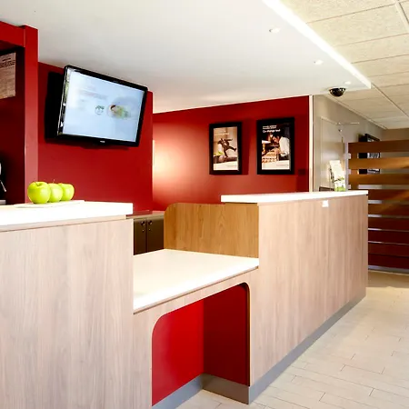 Hotel Campanile Saint Antoine 3*