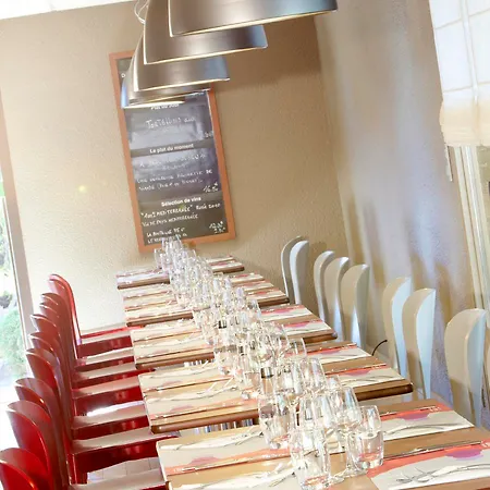 Hotel Campanile Saint Antoine Marselha
