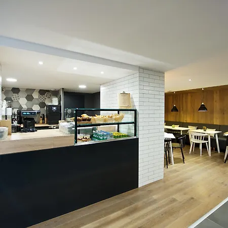Aparthotel Staycity Centre Vieux Port 3*