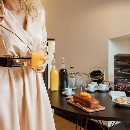 Mercure Canebiere Vieux-port Hotel