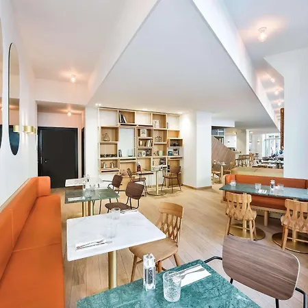 Mercure Canebière Vieux-port Hotel 4*