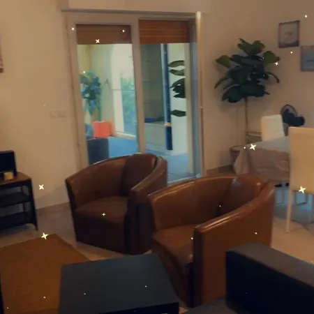 Apartment Chic