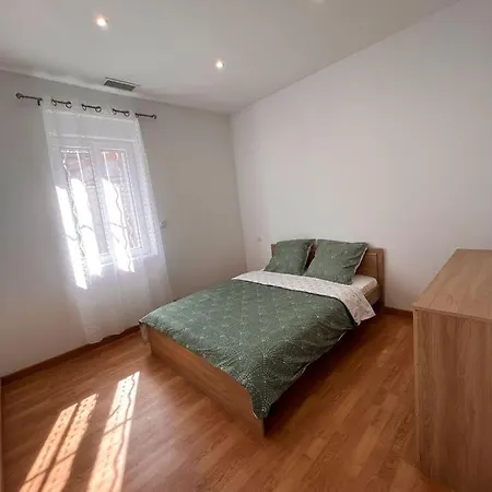 Villa Maison Avec Jacuzzi *