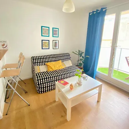 Cozy Catalans Avec Balcon Apartment *