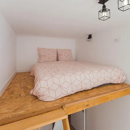 Apartment Magnifique T5 - Gare St Charles - 4 A 10 Personnes *