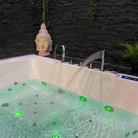 Apartment Jacuzzi Privatif Des Catalans