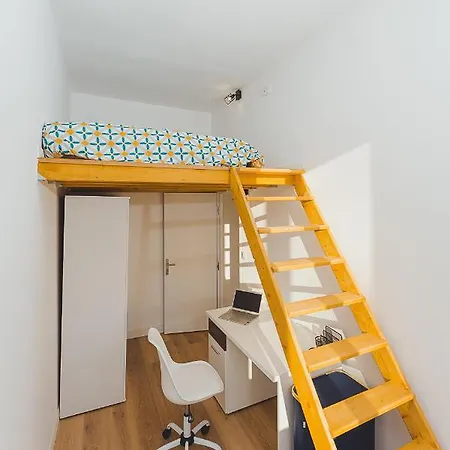Apartment Magnifique T5 - Gare St Charles - 4 A 10 Personnes *