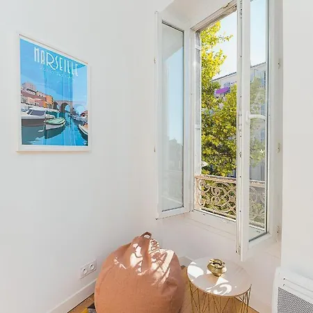 Magnifique T5 - Gare St Charles - 4 A 10 Personnes