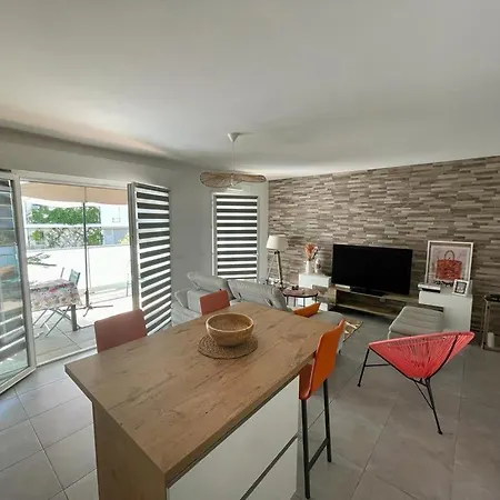 Coquet Apartment *