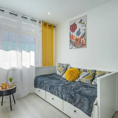 Apartment Catalans:studio Entre La & Le Parc Pharo Marseille