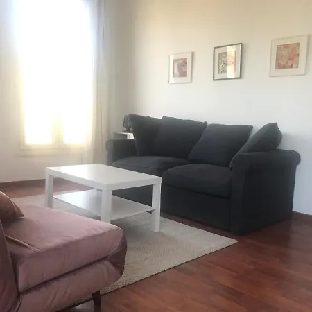 Apartment Studio Moustier *