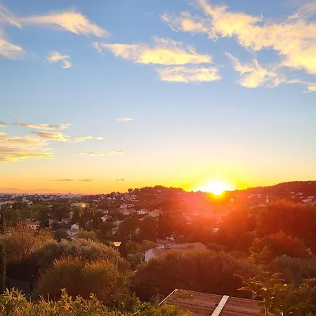 D Hotes Au Coeur Des Oliviers Homestay Marseille