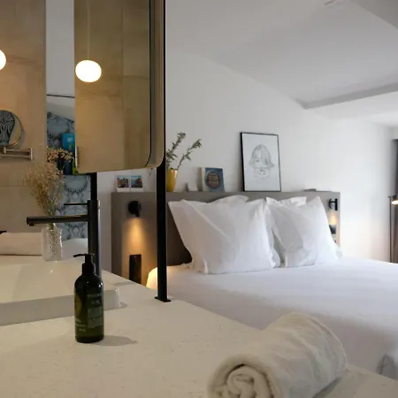 Maison Juste Aparthotel *
