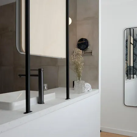 Maison Juste Aparthotel