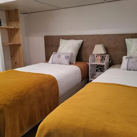 Homestay D Hotes Au Coeur Des Oliviers *