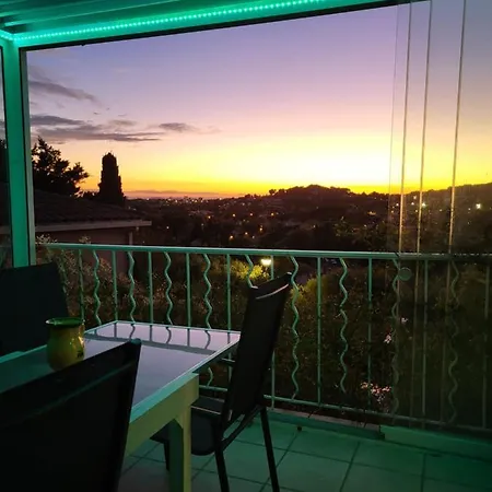 Homestay D Hotes Au Coeur Des Oliviers Marseille