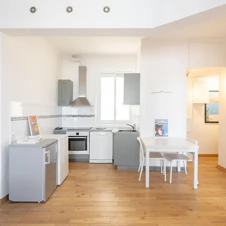 Apartment T2 ** Vue ** Balcon ** Catalans Marseille