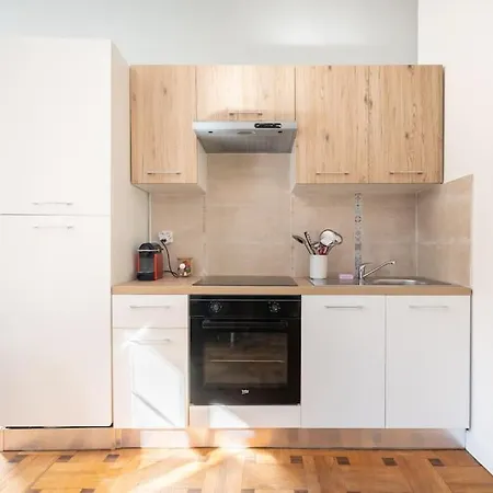 T2 - Rue Paradis - Cosy Apartment *