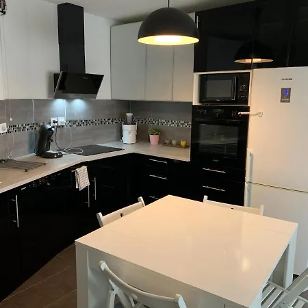 Superbe Neuf T3 De 71m2 En A Apartment Marseille