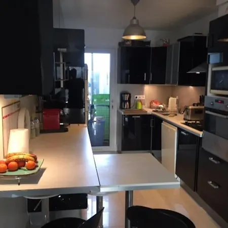 A 20 Metres De La Avec Balcon Apartmán Marseille
