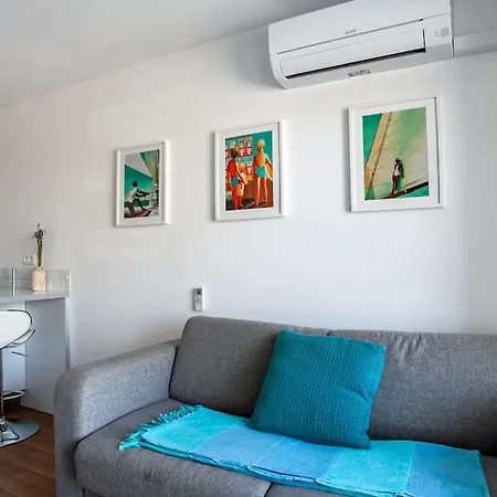 Cabanon Avec Terrasse - Bord De Plage - Le Cabanon 12 Appartement