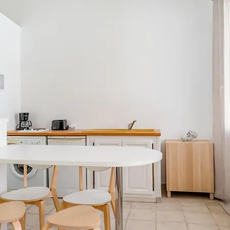 Apartment A 5 Min A Pieds Plage Des Catalans *