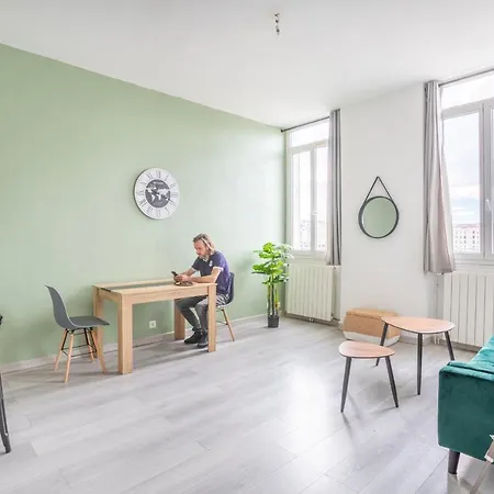 Hostal Ambassade Bretonne Vieux-port Marsella