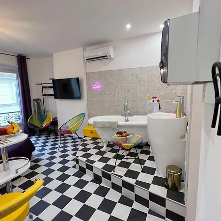 La Popart - Baignoirelit Rond Marseille