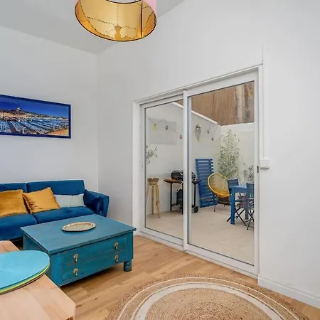 Apartment Duplex 4 Pers. Centre Avec Cour Privee Ensoleillee Marseille