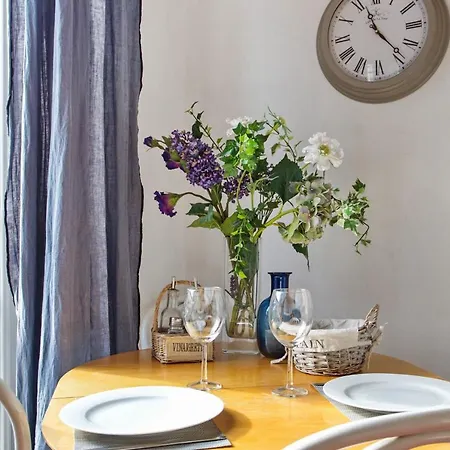 Grignan - Welkeys Apartment Marseille