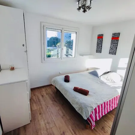 Cosy Flat Au Velodrome & Parc Chanot, Prado Apartment *