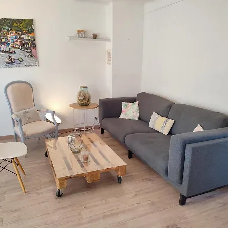 Cosy Flat Au Velodrome & Parc Chanot, Prado Apartment *
