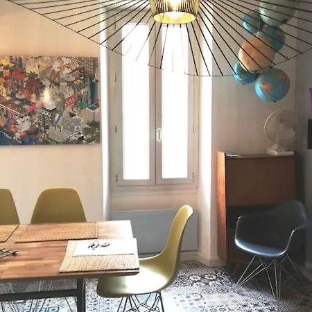 Apartment Plein Coeur Du Quartier Du Panier . Chaleureux T2. Marseille
